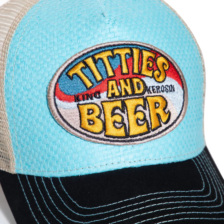Titties and Beer – Bild 2