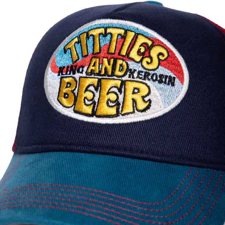 Titties and Beer – Bild 3